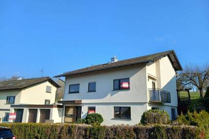 Großes Familien- Generationenhaus mit Sonnengrundstück und Blick ins Grüne - Kuppenheim
