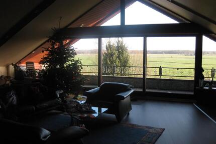 3-Zimmer-Wohnung mit Kanalblick (ab 01.07.26) - Burg (Dithmarschen)