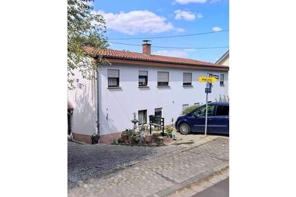 Schöne Wohnung zu vermieten - 900,00&nbsp;EUR Kaltmiete, ca.&nbsp; 85,00&nbsp;m&sup2;&nbsp;Wohnfl&auml;che in Merzig (PLZ: 66663) Wellingen