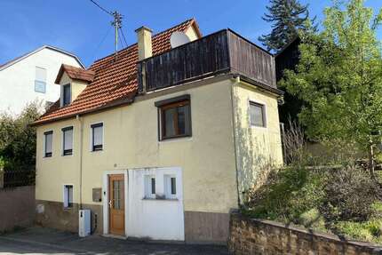 Haus zum Kaufen in Denkendorf 235.000,00 € 1 m²