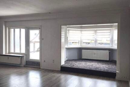 Balkon XXL in Geestemünde sucht neuen Sonnenanbeter! - Bremerhaven