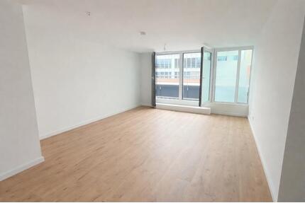 1 Zimmerwohnung mit Balkon, im Lloydhof - Bremen