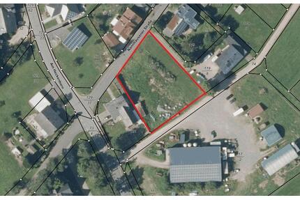 Baugrundstück in Biebern - 70.000,00&nbsp;EUR Kaltmiete, ca.&nbsp; 0,00&nbsp;m&sup2; in Tiefenbach (PLZ: 55471)