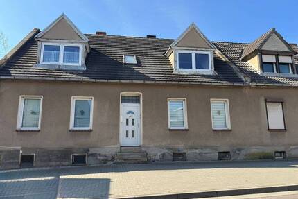 Einfam. Haus für den Handwerker - Bernburg