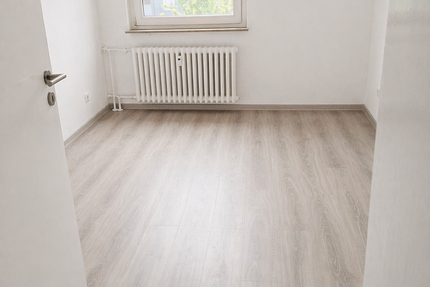 Wohnung zum Mieten in Duisburg 390,00 € 52.24 m²