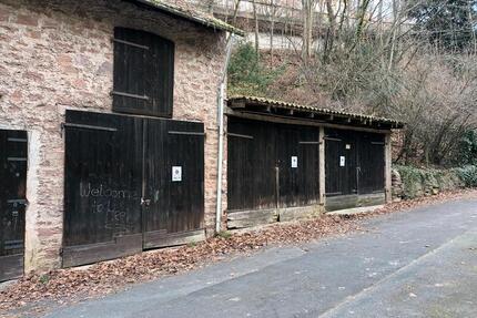 Anwesen Garage Grundstück - 165.000,00&nbsp;EUR Kaufpreis, ca.&nbsp; 150,00&nbsp;m&sup2; in Erlenbach am Main (PLZ: 63906)
