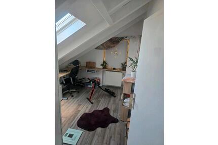 Attraktive Maisonette-Wohnung mit Garten und drei Balkonen - Essingen