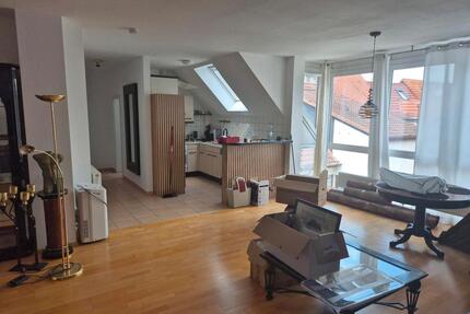 Dachgeschosswohnung 2,5 ZKB mit großer Dachterrasse - Bensheim