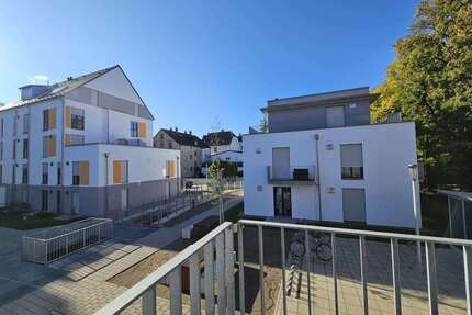 Wohnung zum Mieten in Augsburg 525,00 € 27 m²