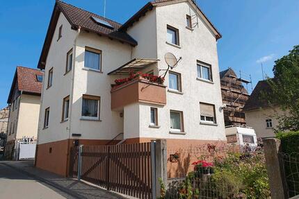 Familienfreundliches Einfamilienhaus mit viel Platz zu verkaufen - Buseck