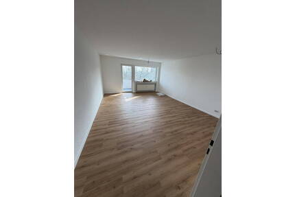 Erstbezug nach Sanierung - 2-Zimmer-Wohnung auf eigener Etage - Viersen Stadtmitte