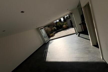 Moderne Wohnung 70qm | EBK | EG | TerrasseGarten | Neheim Zentrum - Arnsberg Rusch