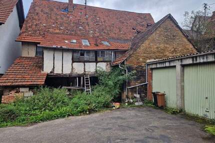 Abrissobjekt - Baugrundstück - Genehmigtes 6-Familienhaus mit insgesamt 390 m² Wohnfläche inkl. 6 Stellplätze - Pfaffenhofen Weiler