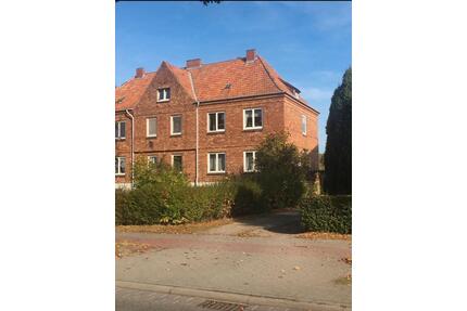 Wohnung mit Schupen , Keller und Stellplatz - Hagenow