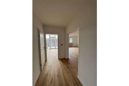 Wohnung zum Kaufen in Kiel 335.000,00 € 85 m²