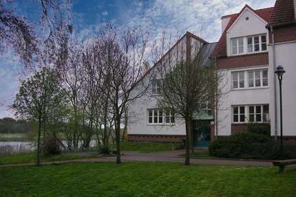 Wohnung zum Kaufen in Halle 98.000,00 € 69.24 m²
