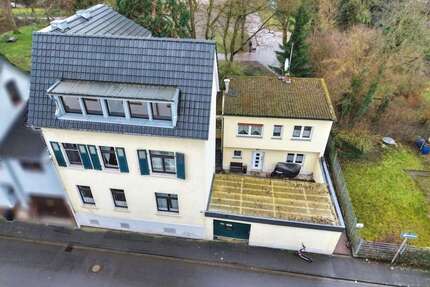 Haus zum Kaufen in Bonn 429.000,00 € 191 m²