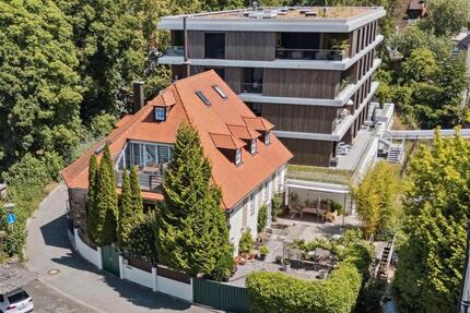 Juwel im Herzen Bayreuths: modernisiertes Wohn- und Geschäftshaus