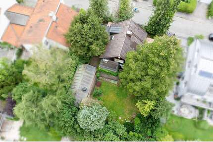 AIGNER - Idyllisches Baugrundstück mit Altbestand in Hadern - München