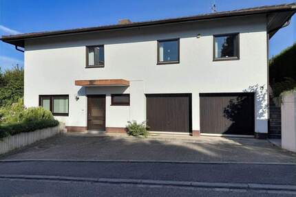 Einfamilienhaus mit Einliegerwohnung in ruhiger Lage von Ettenheim