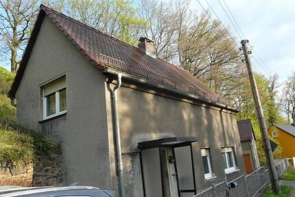 kleines Häuschen such Sie - 164.000,00&nbsp;EUR Kaufpreis, ca.&nbsp; 78,00&nbsp;m&sup2;&nbsp;Wohnfl&auml;che in Grimma (PLZ: 04668)