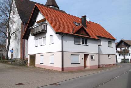 Haus zum Kaufen in Grömbach 325.000,00 € 240 m²