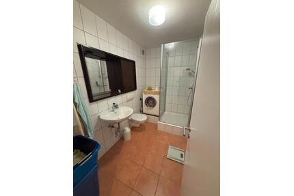 Attraktive 2-Zimmer-Wohnung in guter Wohnlage mit sonnigen Balkon - Wesseling
