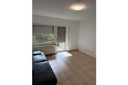 Ruhige 2-Zimmer-Erdgeschosswohnung mit Terrasse & Einbauküche - Wuppertal Brill