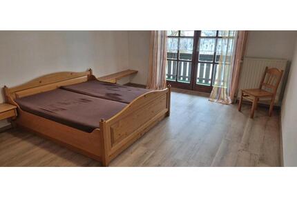 1 Zimmer Apartment - 400,00&nbsp;EUR Kaltmiete, ca.&nbsp; 33,00&nbsp;m&sup2; in Bad Birnbach (PLZ: 84364) Asenham