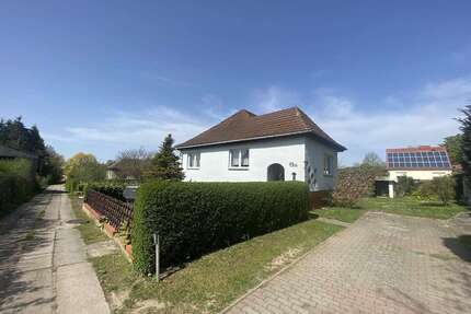 Haus zum Kaufen in Uckerland 125.000,00 € 151 m²