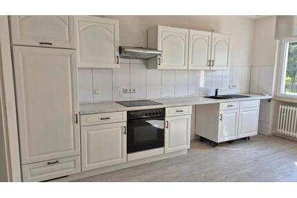 3 Zimmer Wohnung in Dillendorf - 800,00&nbsp;EUR Kaltmiete, ca.&nbsp; 85,00&nbsp;m&sup2; in Kirchberg (Hunsrück) (PLZ: 55481)