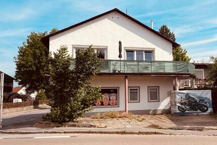 Mehrfamilienhaus mit Geschäftsraum als Kapitalanlage - Nittenau