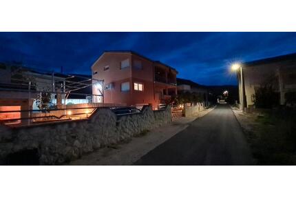 Haus am Meer bei Zadar zu verkaufen. Alle Wohnungen mit Meerblick - Althengstett