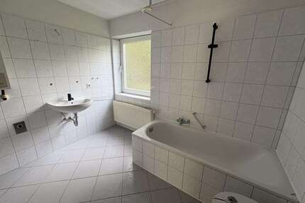 Wohnung zum Mieten in Wilhelmshaven 359,00 € 48.3 m²