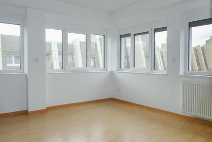 Moderne Wohnung (2021) in zentraler Lage – mit Einbauküche & Energieeffizienz A+ - Ludwigshafen am Rhein Ludwigshafen-Hemshof