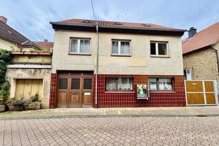 Haus zum Kaufen in Nackenheim 359.000,00 € 214.3 m²