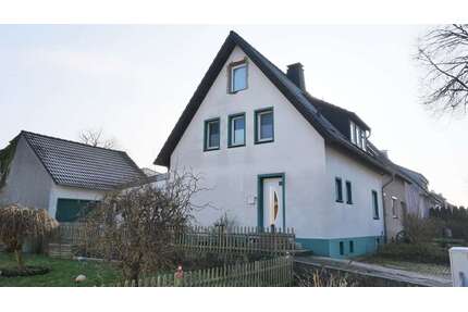 Haus zum Kaufen in Paderborn Neuenbeken 230.000,00 € 97.03 m² - Paderborn / Neuenbeken