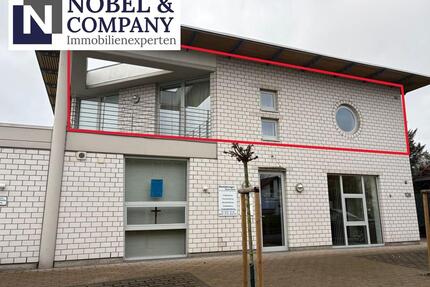 Charaktervolle großzügige Wohnung mit Balkon & Stellplatz in ruhiger Lage - Wesel Fusternberg