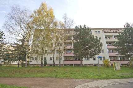 Wohnung zum Mieten in Halle (Saale) 307,00 € 47.15 m²