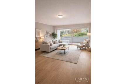 Attraktive 3 Zimmer-Wohnung mit Balkon, Keller und Pkw-Stellplatz - Nahe Bahnhof Endersbach - Weinstadt