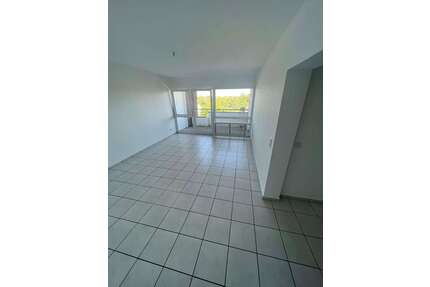 Wohnung zum Kaufen in Troisdorf 210.000,00 € 75 m²