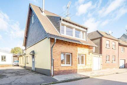 Anwesen mit Wohnhaus und Gewerbehalle in Geilenkirchen-Leiffarth! - Geilenkirchen / Leiffarth