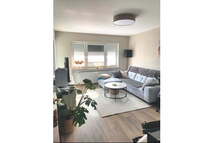 Modern wohnen in Hof – 2-Zimmer-Wohnung mit sonnigem Balkon