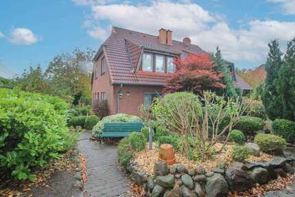 Haus zum Kaufen in Strande 650.000,00 € 106.29 m²