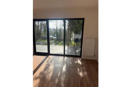 Renovierte 2ZKB mit Terrasse und Gartenanteil in IGB - Saarbrücken Scheidt