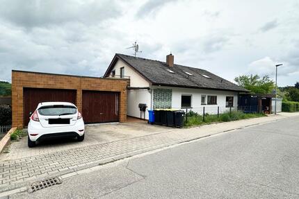 Attraktives 3-Familienhaus mit Garten & Garage in PF-Würm - Pforzheim Eutingen