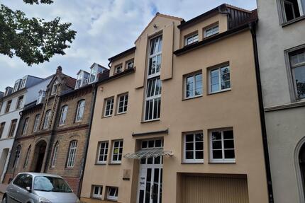 Attraktive Single-Wohnung in gepflegtem Mehrfamilienhaus - Wismar Altstadt