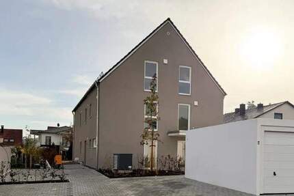 Erstbezug - 4-Zimmer Dachgeschosswohnung - Schwandorf Prissath