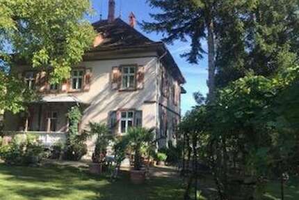 Haus zum Kaufen in Lauchringen 1.390.000,00 € 300 m²