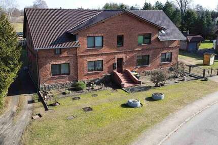 Haus zum Kaufen in Lüblow 269.000,00 € 313 m²